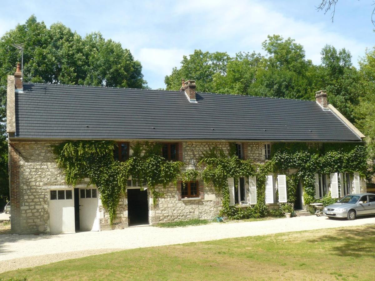 Corps De Ferme Dans Belle Propriete Avec Chiens Et Chevaux Villa Venizy Exteriör bild